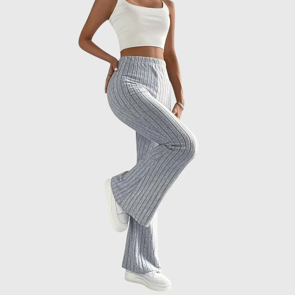 Davellia | Women’s Ribbed Flared Knit Pants