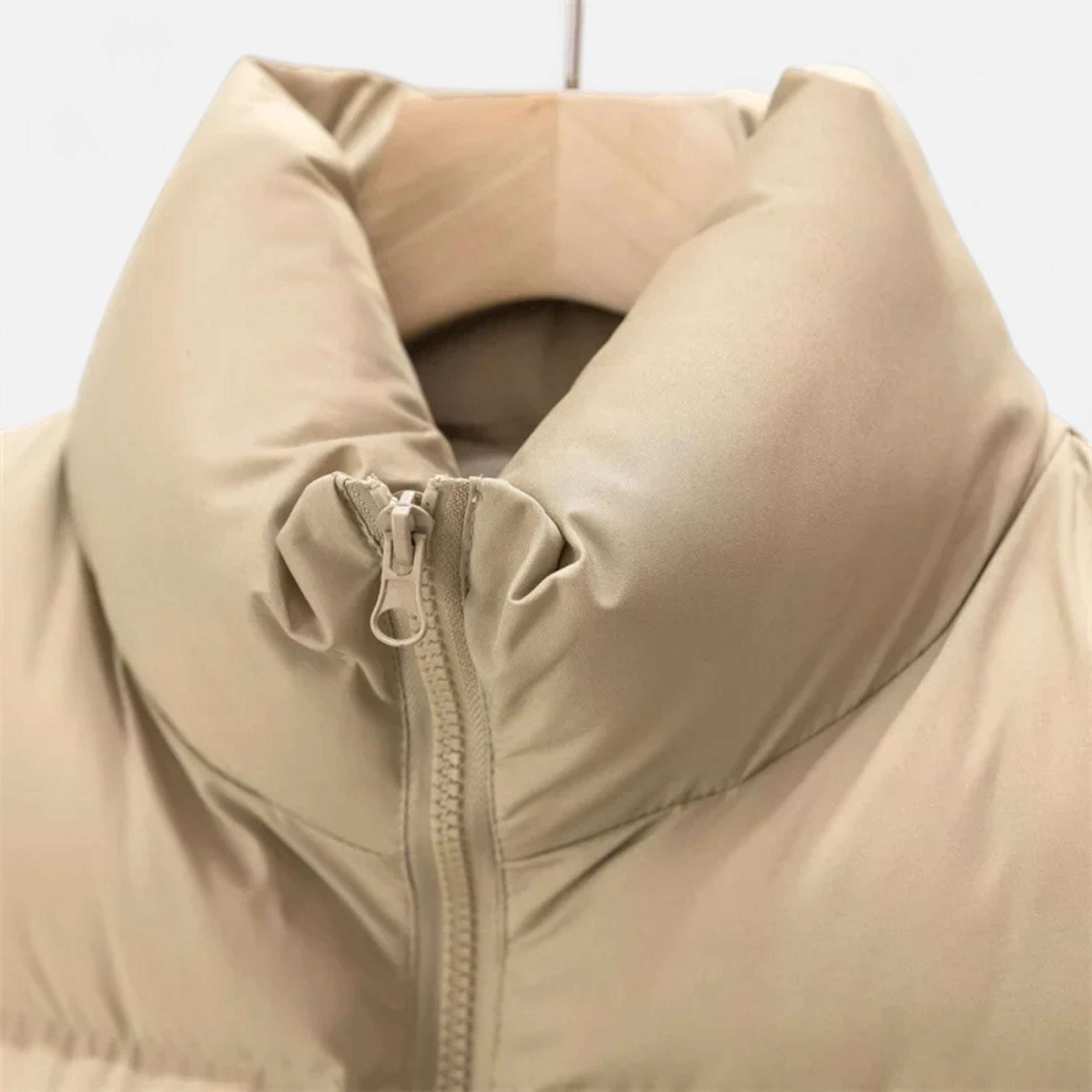Davellia | Women’s Elegant High-Waist Winter Vest