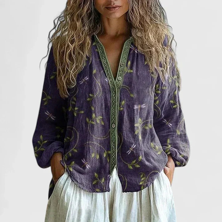 Davellia | Comfortable Spring Blouse