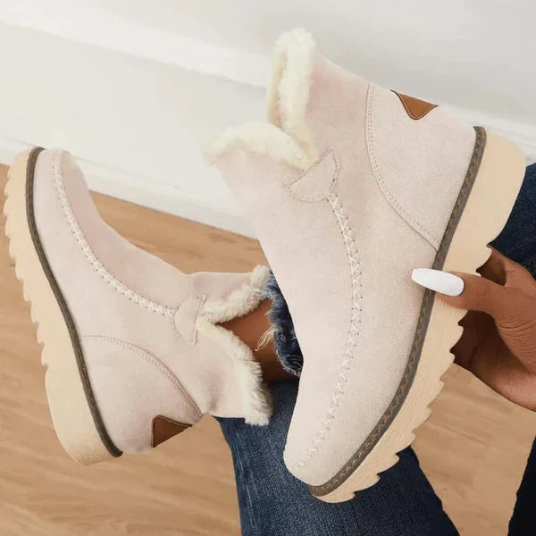 Davellia | Women’s Stylish Warm Ankle Boots