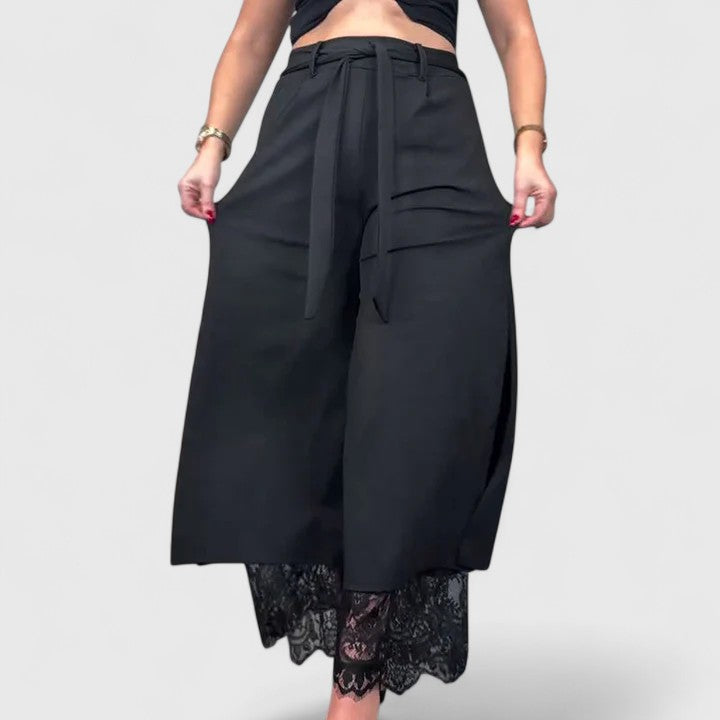 Davellia | Women’s Distressed Wide Leg Denim Jeans