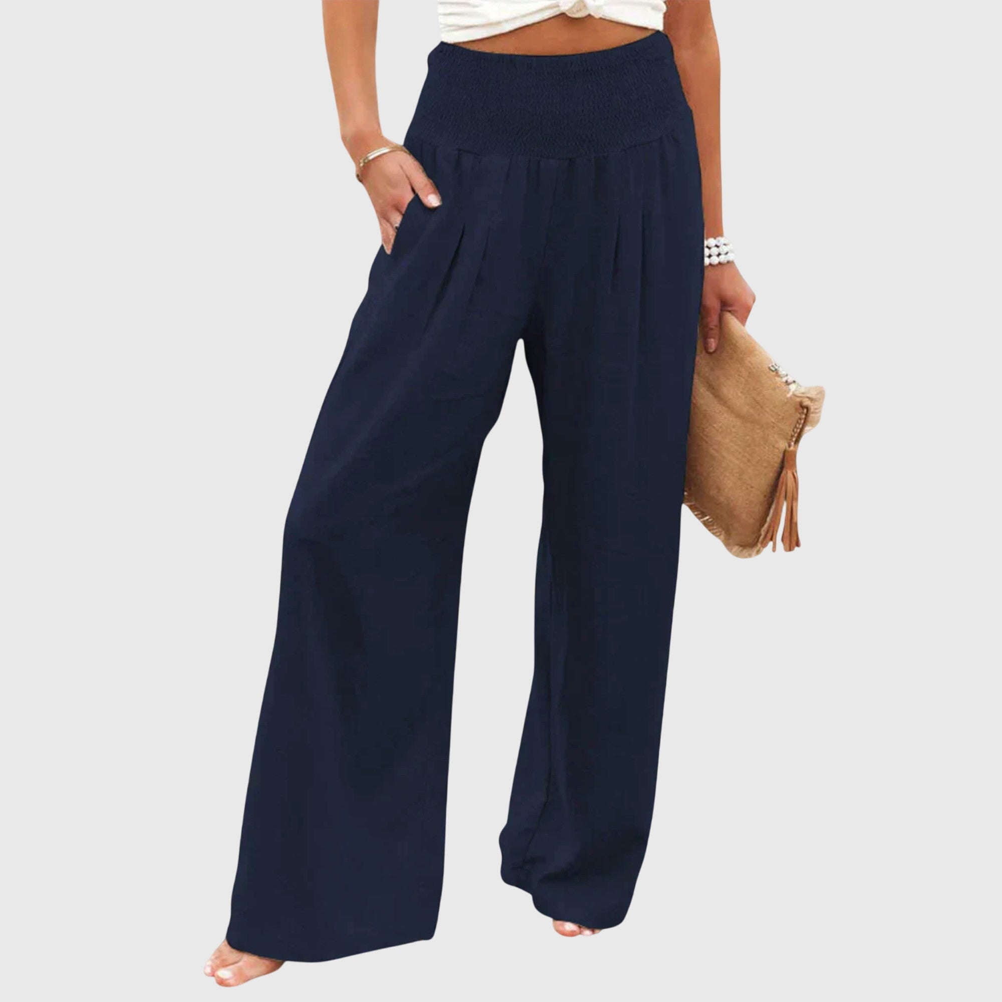 Davellia | Women’s Minimal Chic Straight Pants