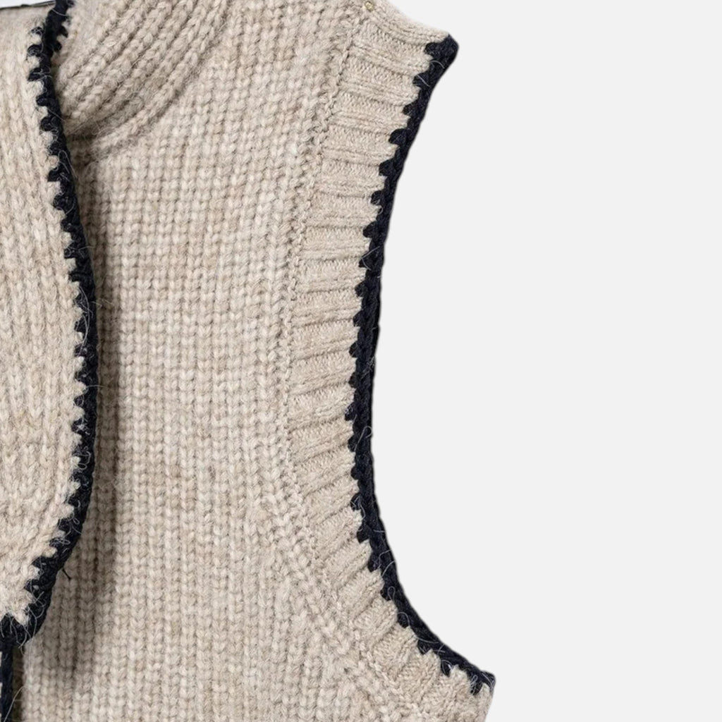 Davellia | Women's Timeless Knitted Vest