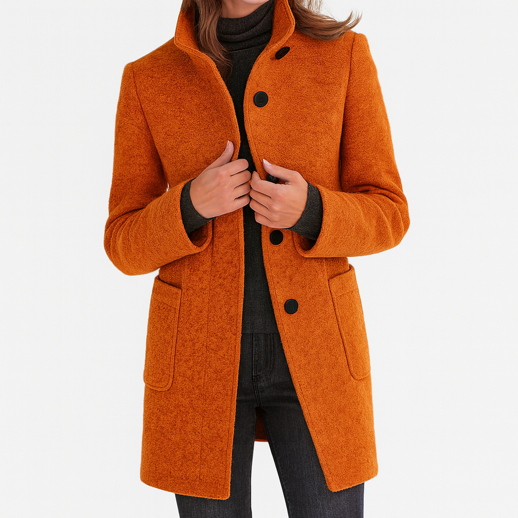 Davellia | The High-Collar Coat