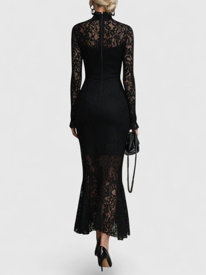 Davellia | Elegant Black Maxi Dress With Lace