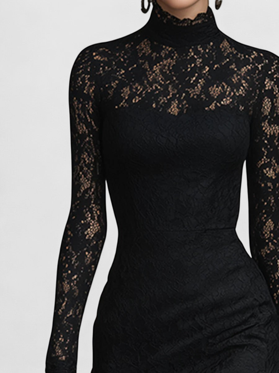 Davellia | Elegant Black Maxi Dress With Lace