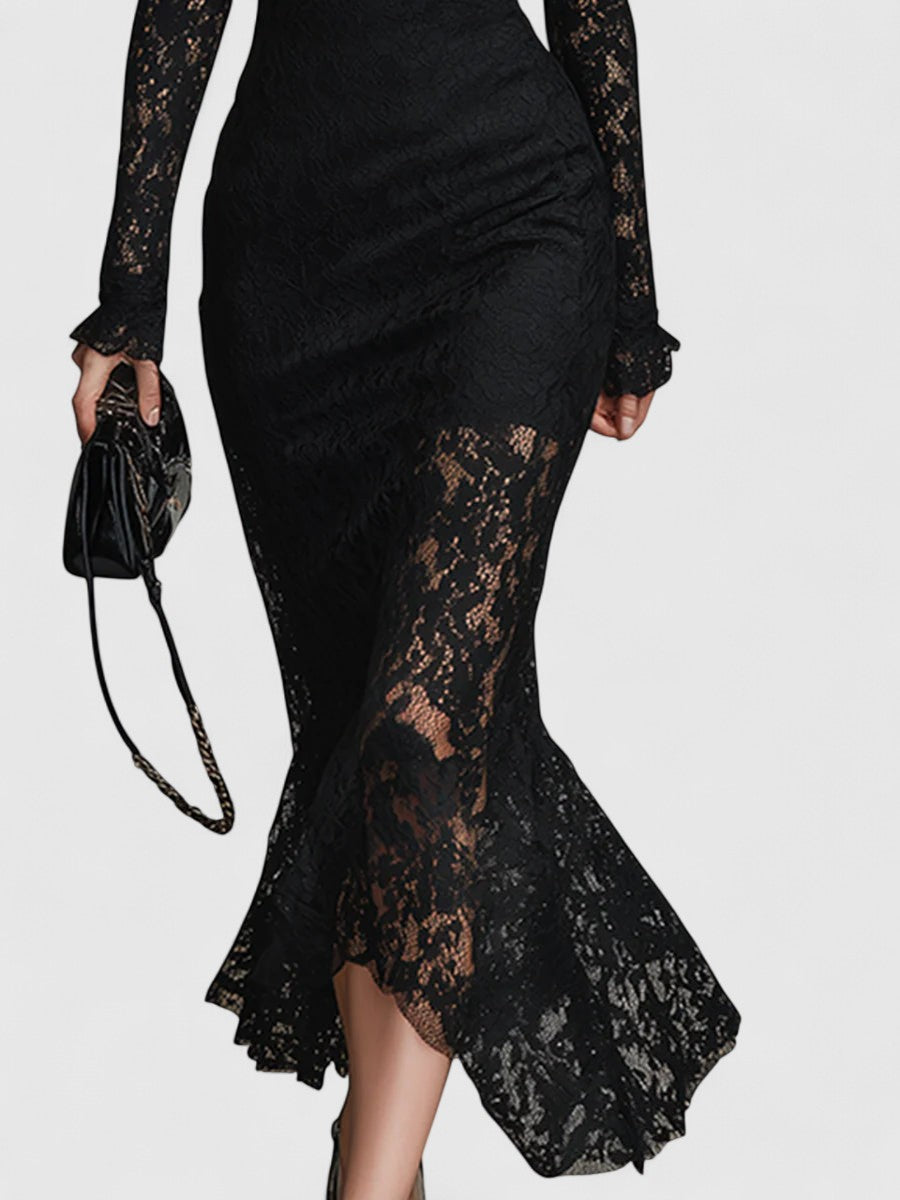 Davellia | Elegant Black Maxi Dress With Lace