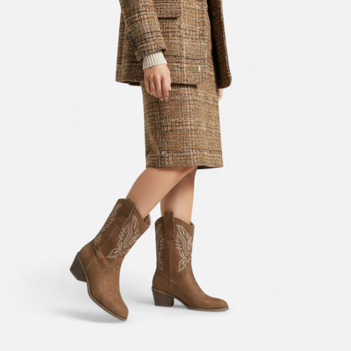 Davellia | Women’s Suede Cowboy Boots – Vintage Chunky Heel