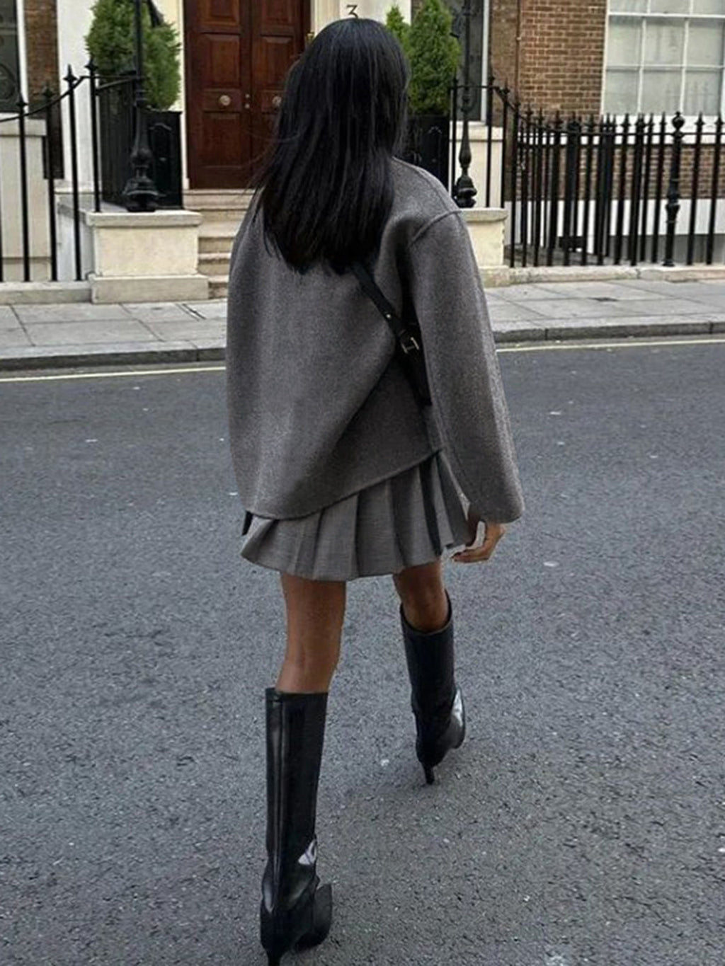 Davellia | Classic Chic Double-Breasted Coat for Women