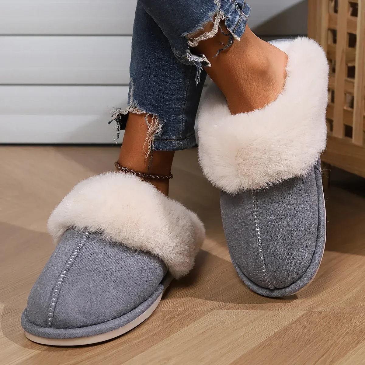 Davellia | Women’s Plush Fur Indoor Slippers