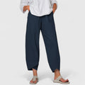 Davellia | Women’s Relaxed Cropped Pants