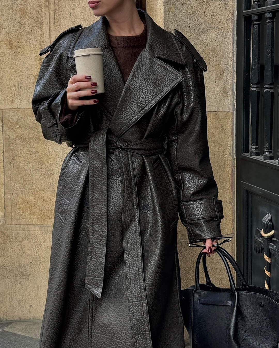 Davellia | Women’s Long Trench Leather Coat