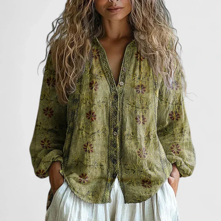 Davellia | Comfortable Spring Blouse
