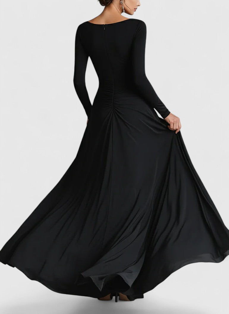 Davellia | Boat Neck Ruched Maxi Dress