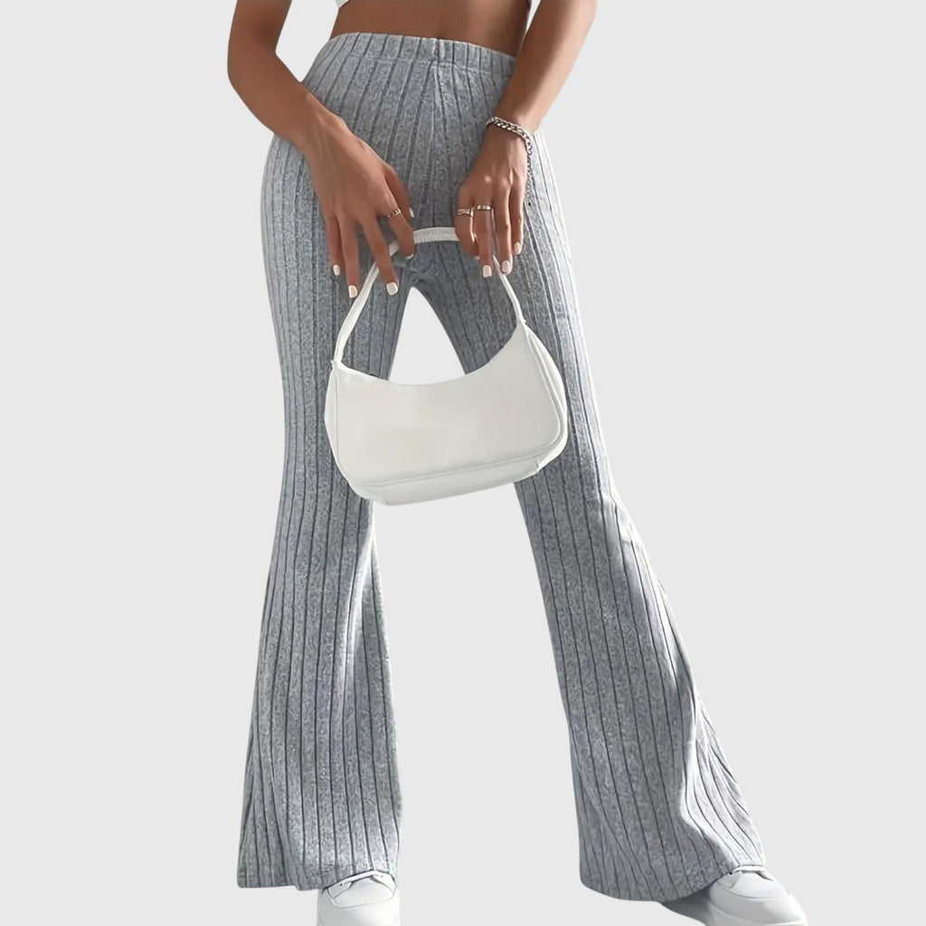 Davellia | Women’s Ribbed Flared Knit Pants
