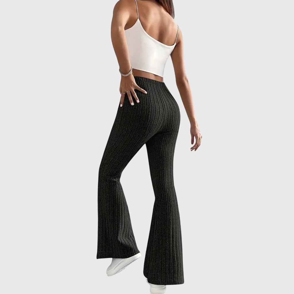 Davellia | Women’s Ribbed Flared Knit Pants