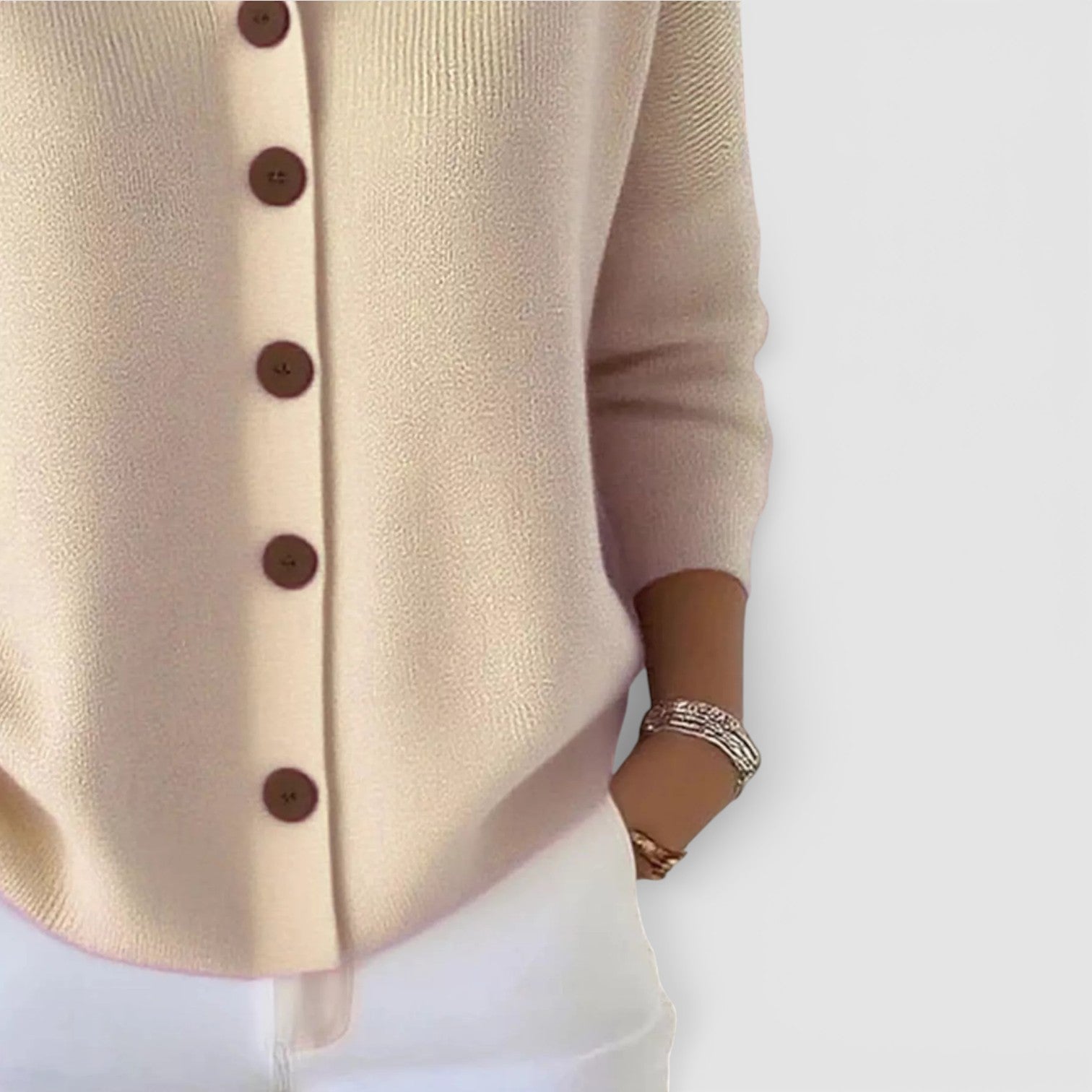 Davellia | Elegant Blouse
