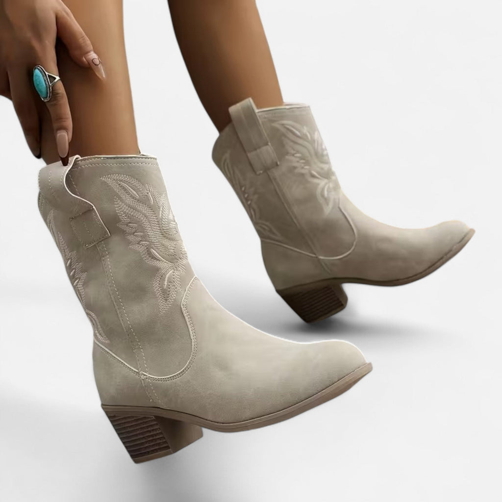 Davellia | Women’s Suede Cowboy Boots – Vintage Chunky Heel